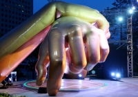 'Gangnam Style' returns as a landmark bronze sculpture 